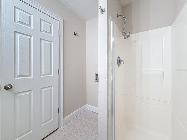 6747 CAPE HATTERAS WAY NE 4, St Petersburg, FL 33702