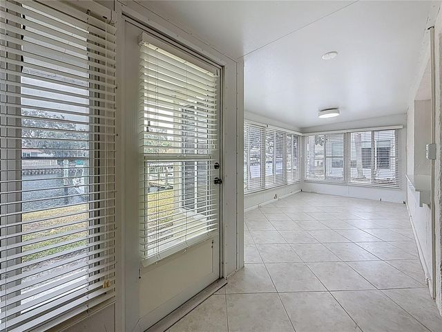 6747 CAPE HATTERAS WAY NE 4, St Petersburg, FL 33702