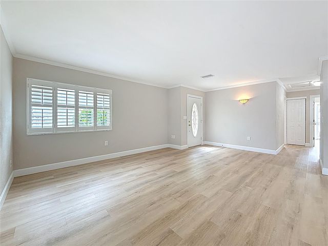 6747 CAPE HATTERAS WAY NE 4, St Petersburg, FL 33702