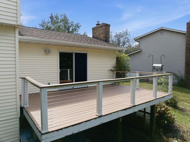 910 Juanita Avenue, Cedar Falls, IA 50613
