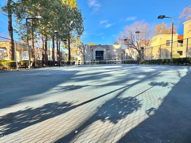 2827 W Avenue K12 Apt 211, Lancaster, CA 93536