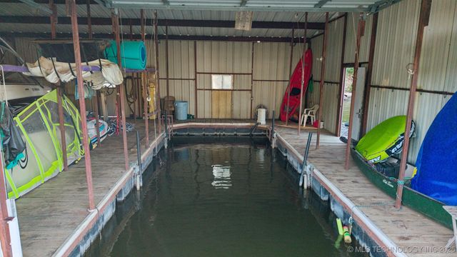 61112 E 243rd Road, Grove, OK 74344