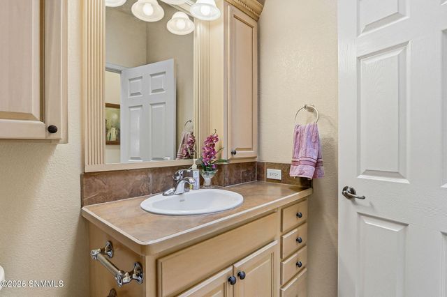 2266 Spirit Rock Drive, Las Cruces, NM 88011