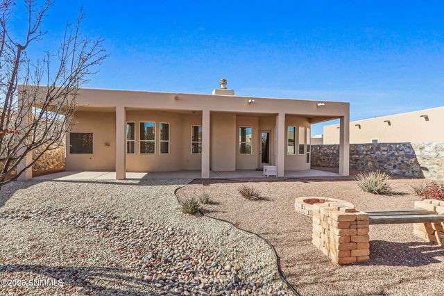 2266 Spirit Rock Drive, Las Cruces, NM 88011