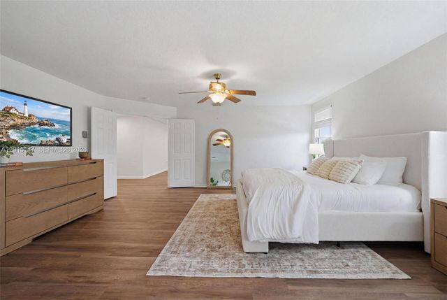13845 NW 14th Street, Pembroke Pines, FL 33028