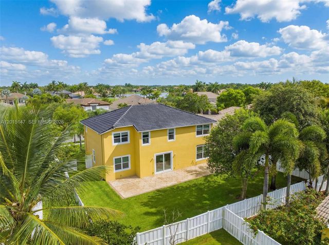13845 NW 14th Street, Pembroke Pines, FL 33028
