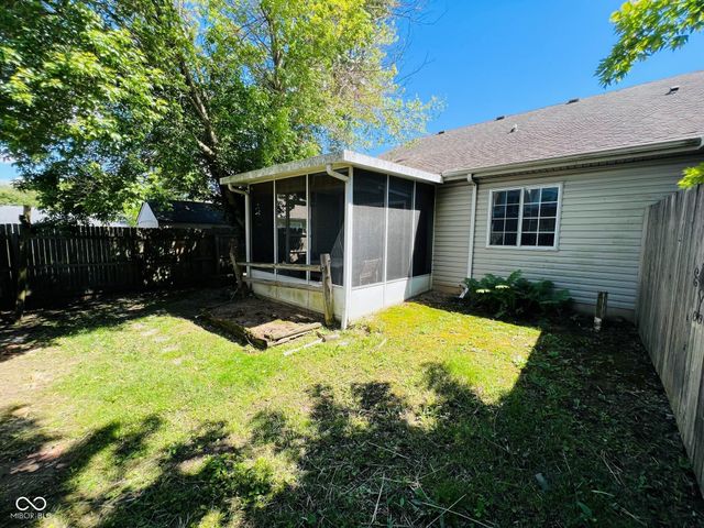 1012 Wild Ivy Trail, Franklin, IN 46131