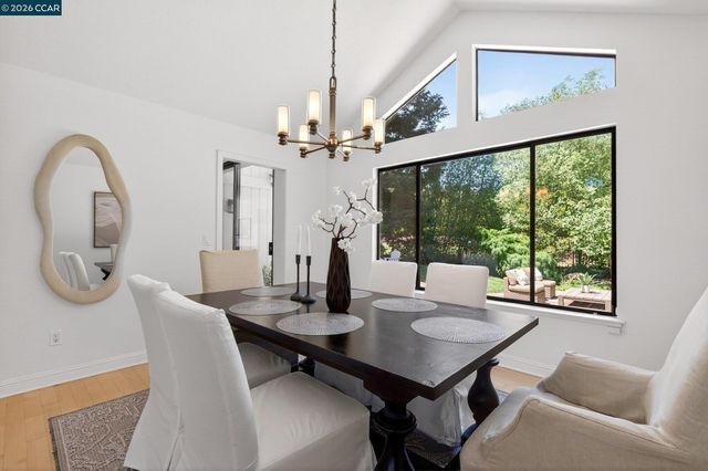 521 Buttonwood Dr., Danville, CA 94506