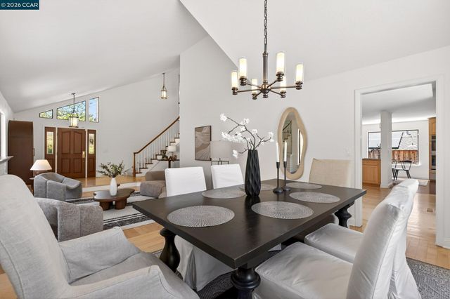 521 Buttonwood Dr., Danville, CA 94506
