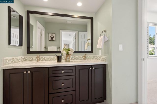 521 Buttonwood Dr., Danville, CA 94506