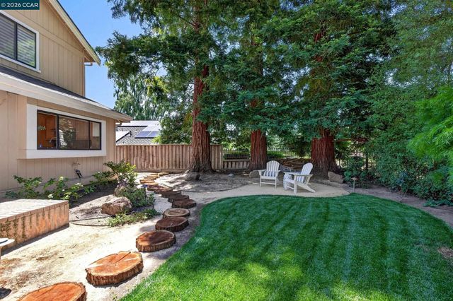 521 Buttonwood Dr., Danville, CA 94506