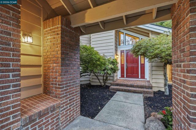 521 Buttonwood Dr., Danville, CA 94506