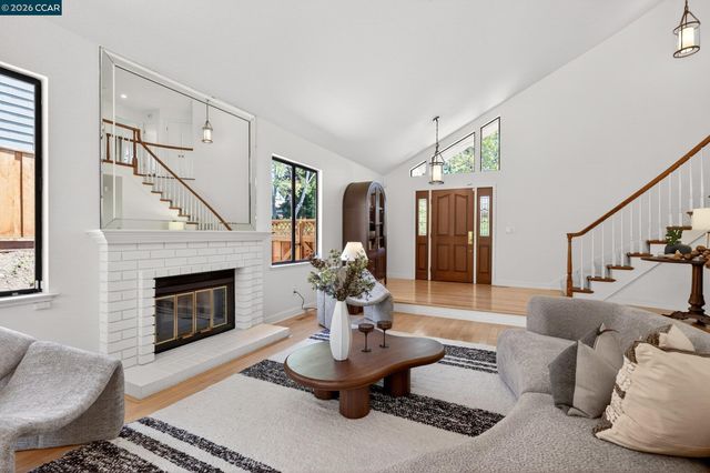 521 Buttonwood Dr., Danville, CA 94506
