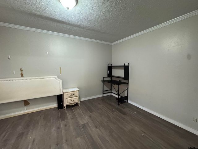 12463 Plum Dr., Lindale, TX 75771