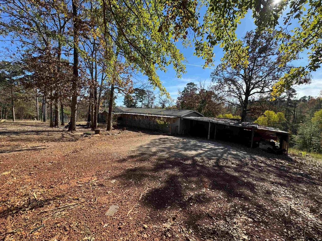 12463 Plum Dr., Lindale, TX 75771