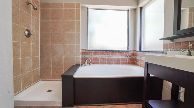 7801 Estates Way, Rowlett, TX 75089