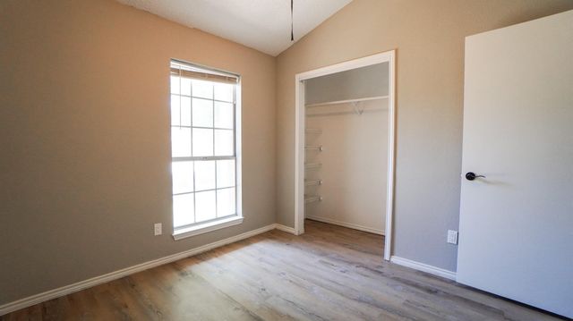 7801 Estates Way, Rowlett, TX 75089
