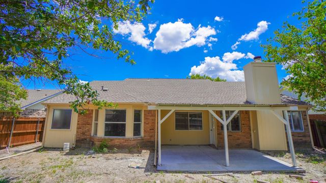 7801 Estates Way, Rowlett, TX 75089