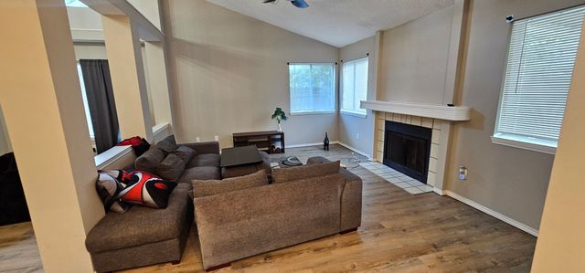 7801 Estates Way, Rowlett, TX 75089