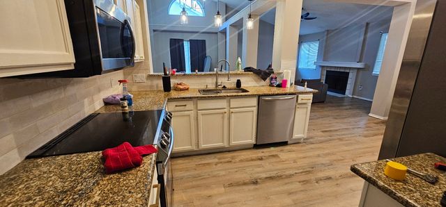 7801 Estates Way, Rowlett, TX 75089