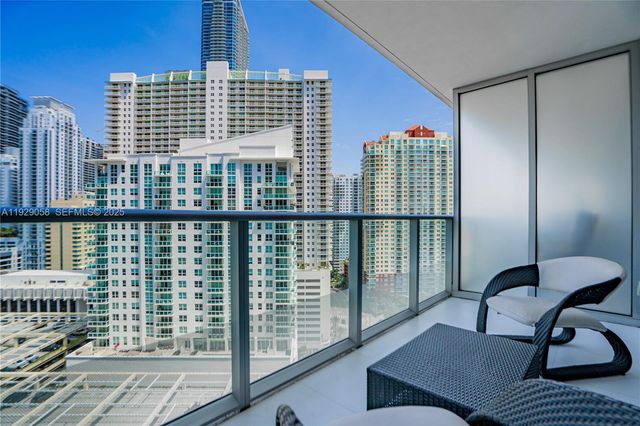 1300 Brickell Bay Dr 1912, Miami, FL 33131