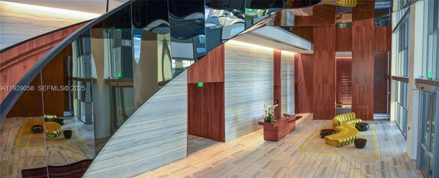 1300 Brickell Bay Dr 1912, Miami, FL 33131