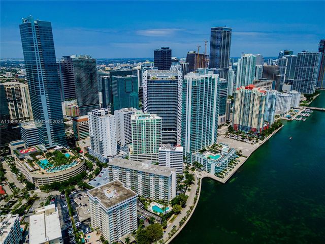 1300 Brickell Bay Dr 1912, Miami, FL 33131