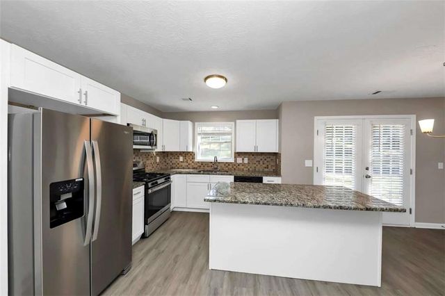 214 Kensington Trace, Stockbridge, GA 30281