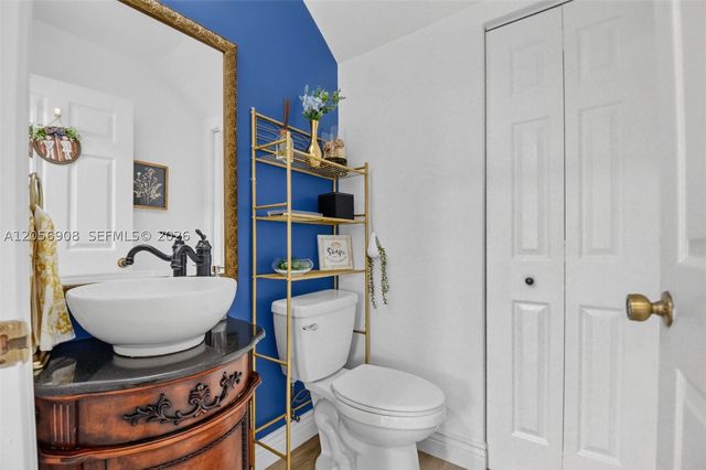 802 Landings Blvd, Green Acres, FL 33413