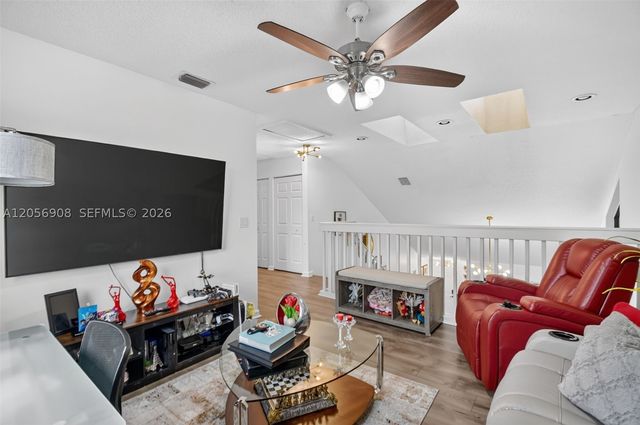 802 Landings Blvd, Green Acres, FL 33413