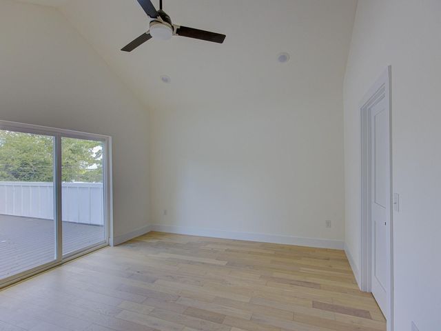 2005 Uphill LN A, Austin, TX 78741