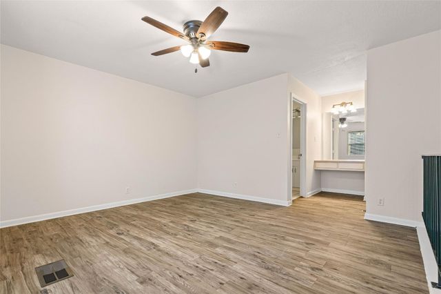 2800 Westhill DR 102, Austin, TX 78704