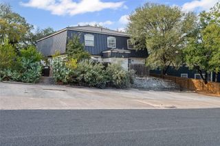 2800 Westhill DR 102, Austin, TX 78704