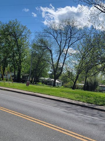 103 Main St, W, Wartrace, TN 37183