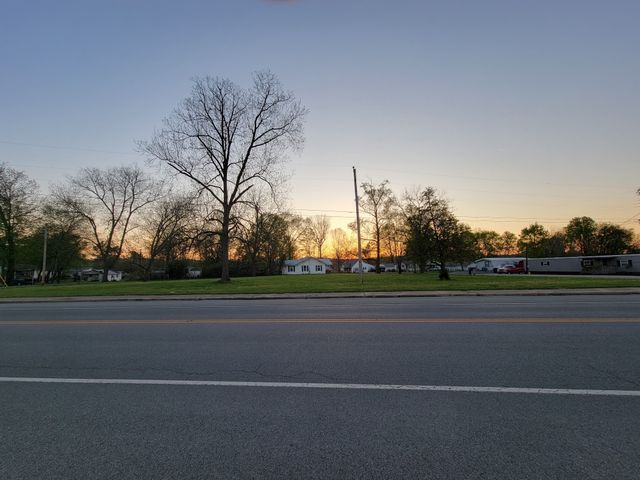 103 Main St, W, Wartrace, TN 37183