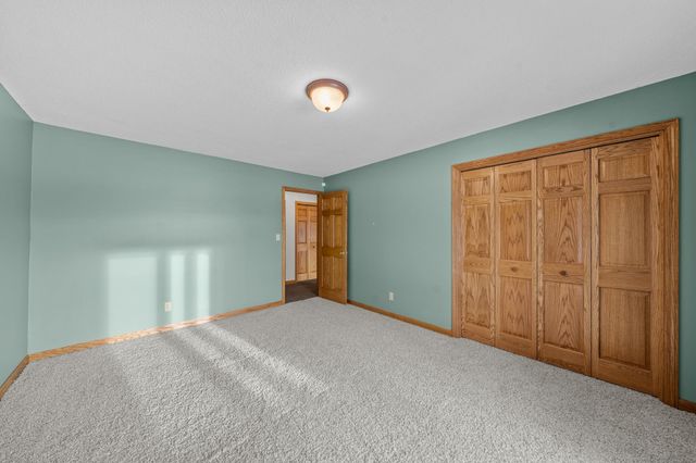 5222 406th Street, North Branch, MN 55056