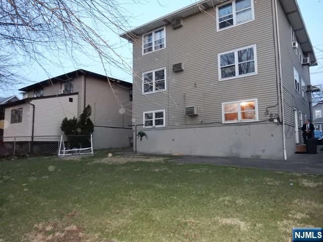 518 Garden Street 1st floor, Carlstadt, NJ 07072