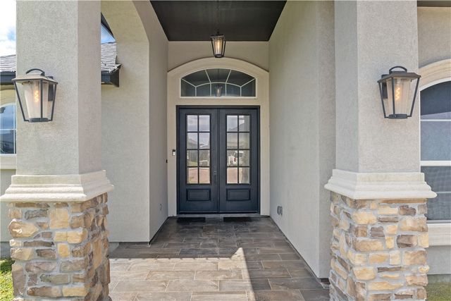 9505 Royal Oak Dr, Corpus Christi, TX 78410
