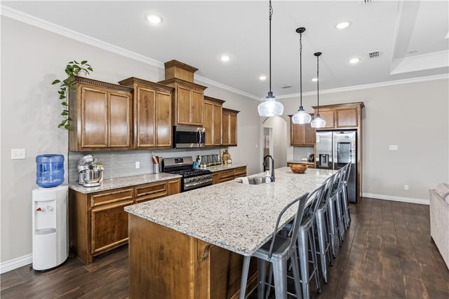 9505 Royal Oak Dr, Corpus Christi, TX 78410