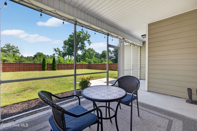 2236 Lakeside Circle, Wilmington, NC 28401