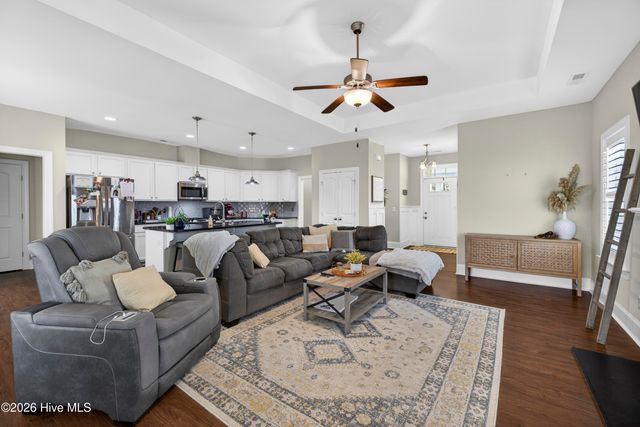 2236 Lakeside Circle, Wilmington, NC 28401