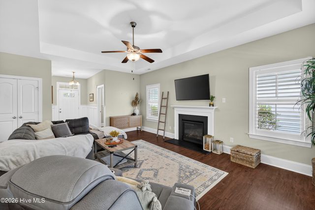 2236 Lakeside Circle, Wilmington, NC 28401