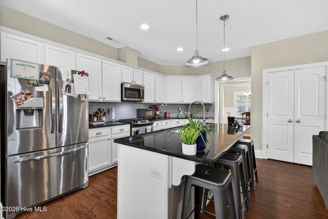 2236 Lakeside Circle, Wilmington, NC 28401