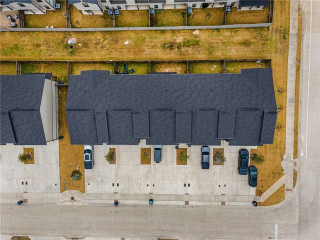 506 Momma Bear Drive, College Station, TX 77845