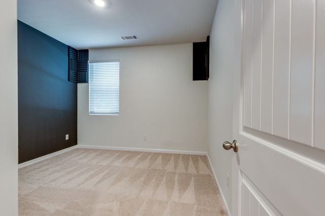 227 Addison Ave, Chapel Hill, TN 37034