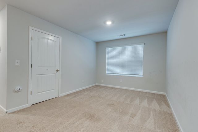 227 Addison Ave, Chapel Hill, TN 37034