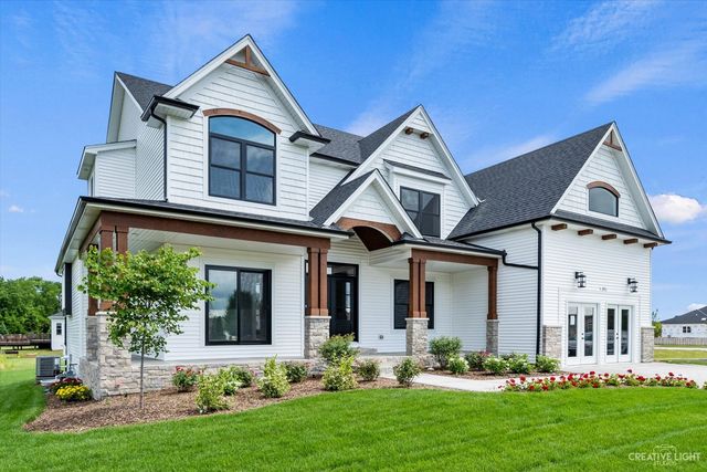 483 Deerfield Drive, Oswego, IL 60543