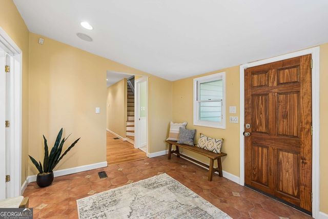 805 Holmes Street NW, Atlanta, GA 30318