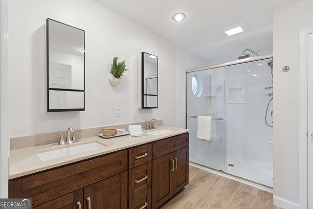 805 Holmes Street NW, Atlanta, GA 30318