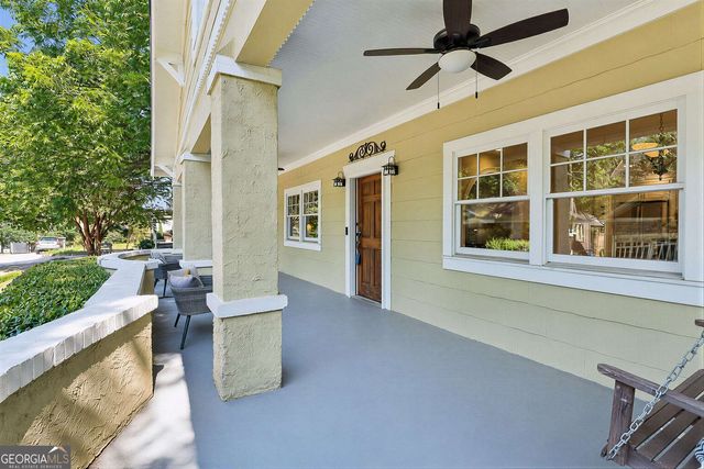 805 Holmes Street NW, Atlanta, GA 30318